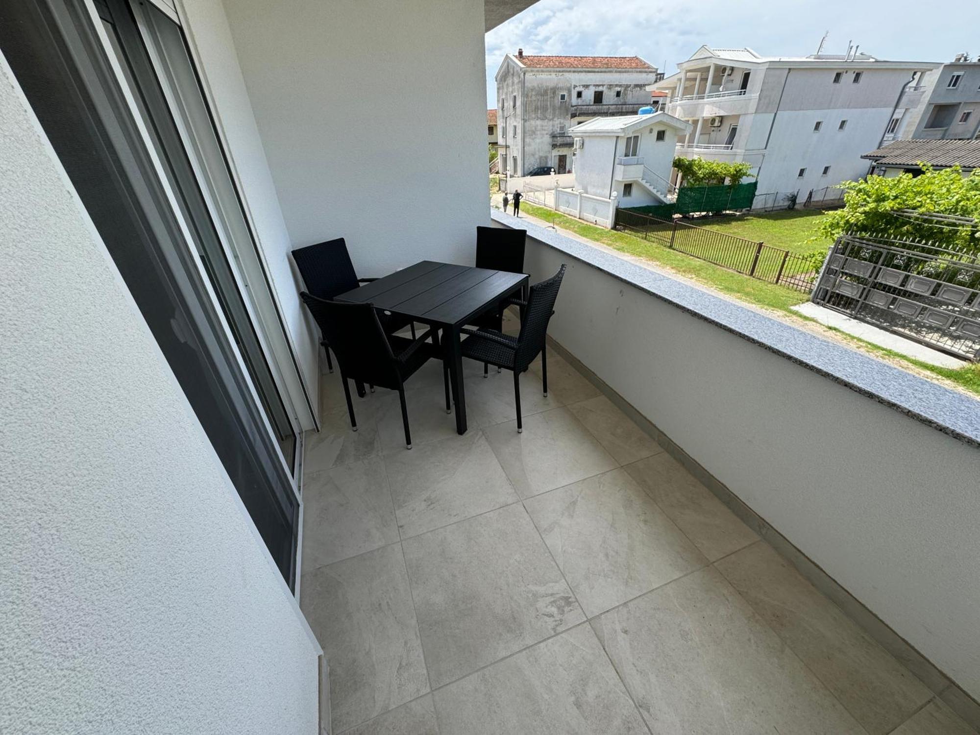 Adla Apartmani Ulcinj Luaran gambar